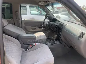 Toyota Tacoma 2004 Red