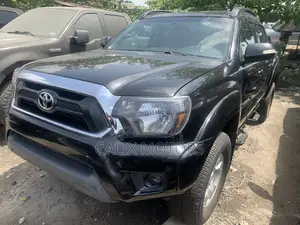 Toyota Tacoma 2014 Black