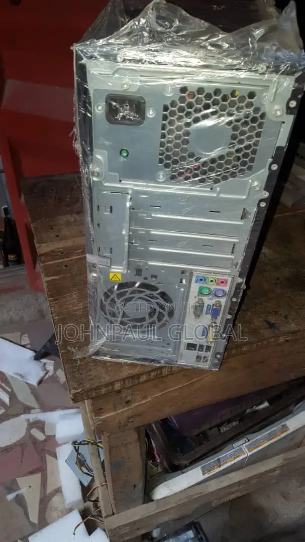 Desktop Computer HP ProOne 600 G3 8GB Intel Core I5 HDD 500GB