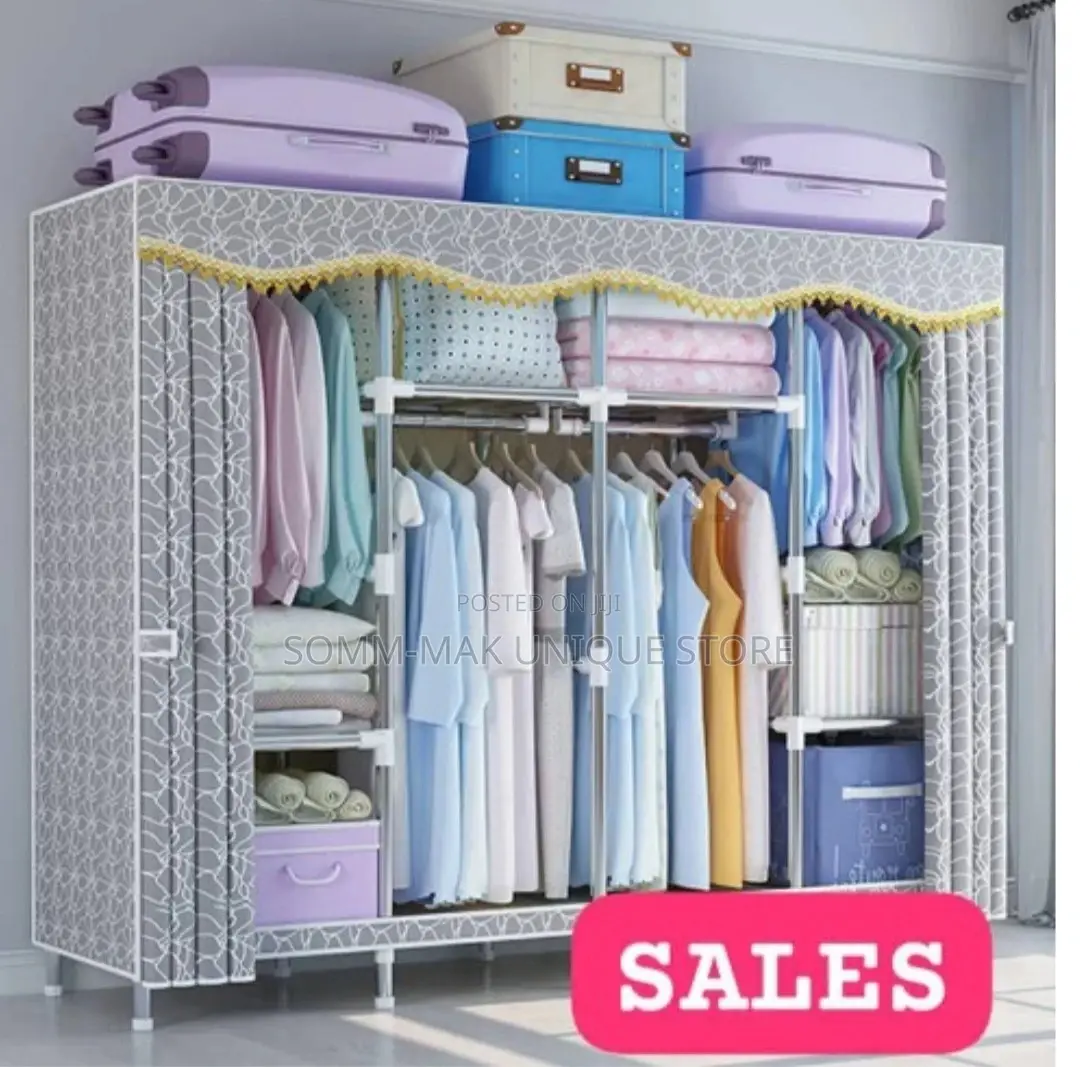 4 Column Strong Mobile Wardrobe