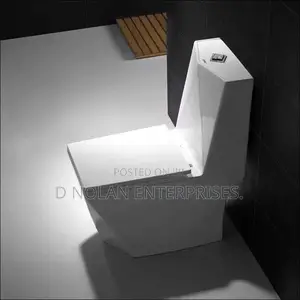 High Quality Master Water Closet