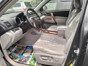 Toyota Highlander Limited 2010 Gray