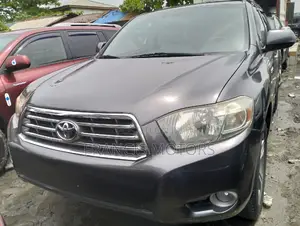 Toyota Highlander Limited 2010 Gray