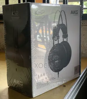 AKG Studio Headphone
