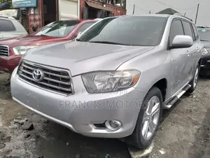 Toyota Highlander Limited 2010 Silver