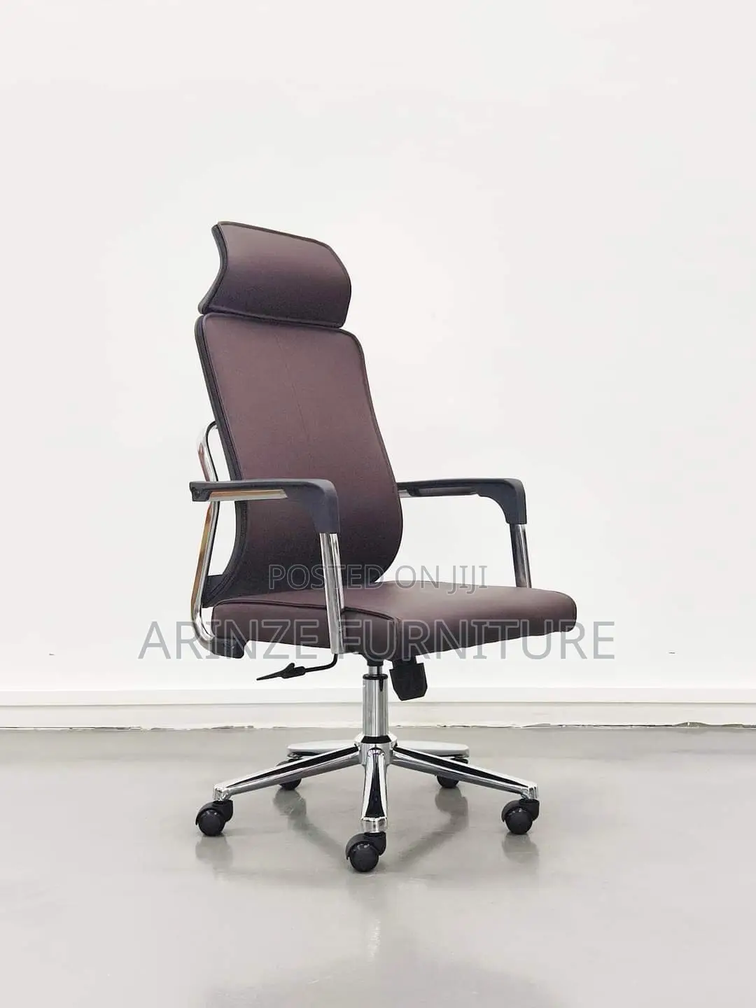 Strong Swivel Chair