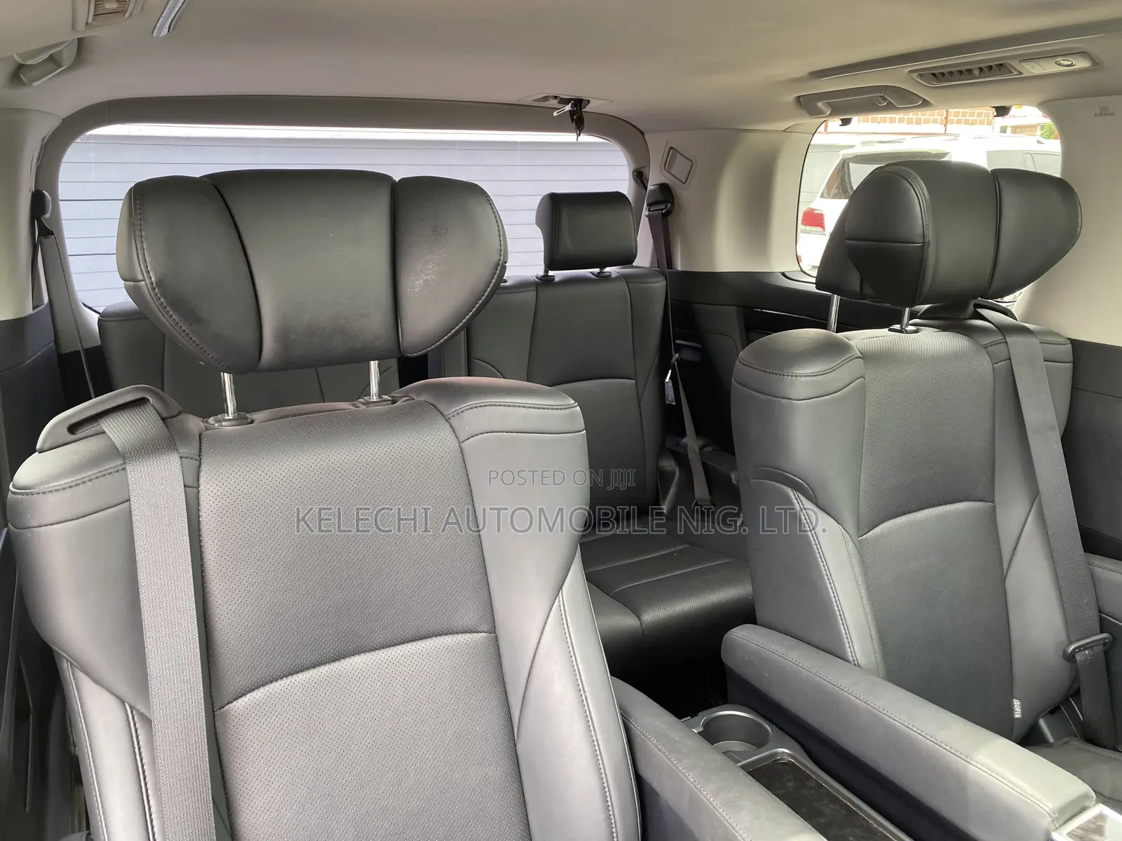 Toyota Alphard 2022 White