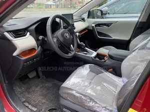 Toyota RAV4 Adventure AWD 2020 Red