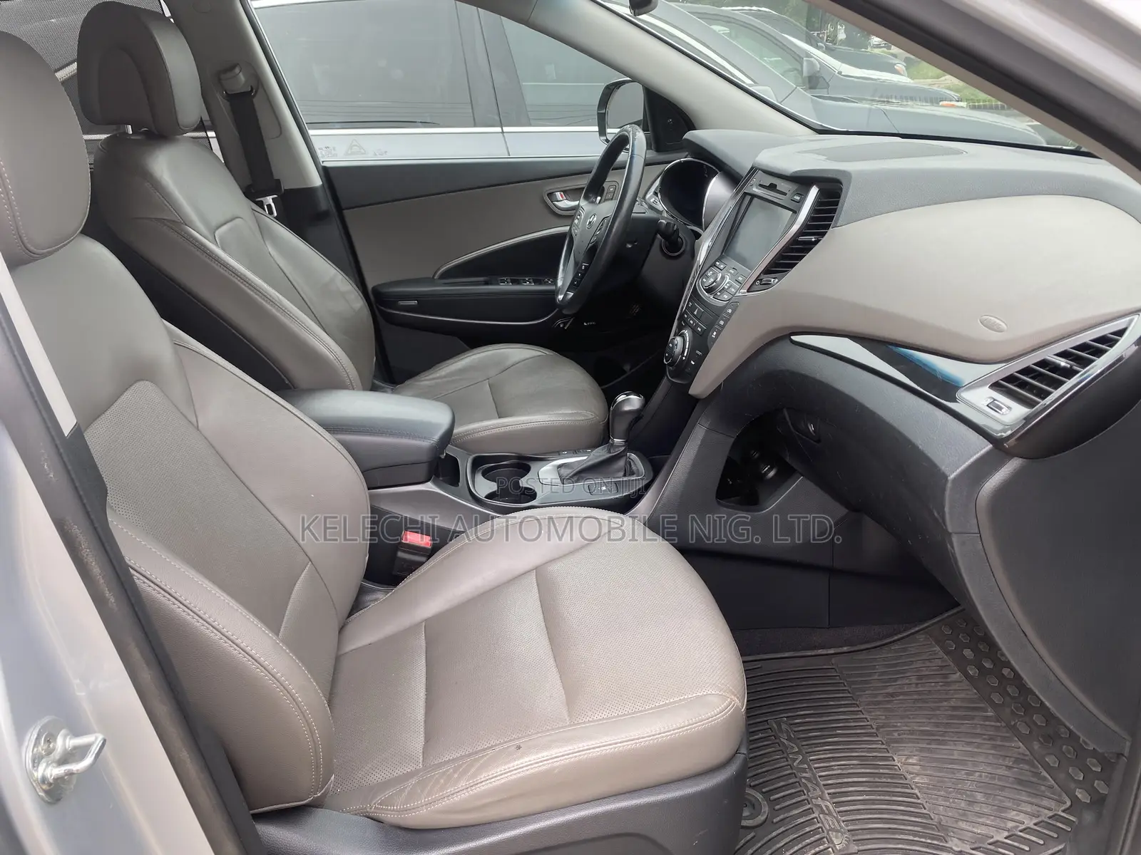 Hyundai Santa Fe 2015 Silver