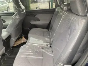 Toyota Highlander LE AWD 2020 Blue