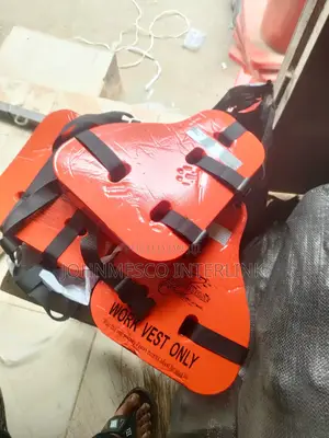 3 Picking Life Jacket