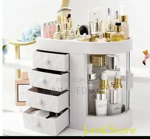 Make -Up and Cosmetic Box