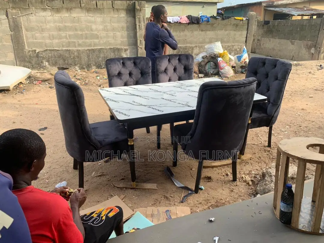 6 Seater Dinning With Marble Top
