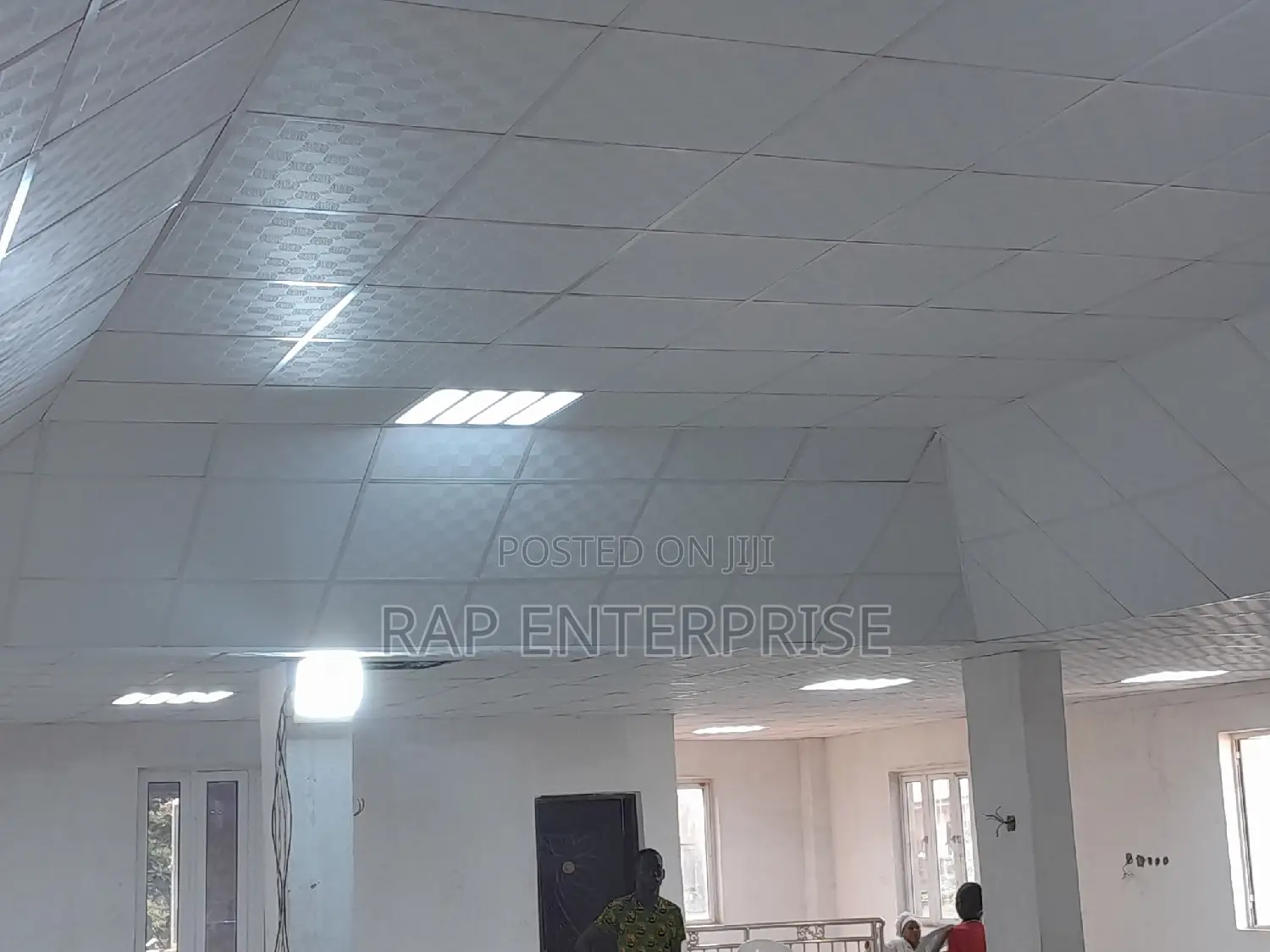 Laminated/Guysum Suspended Ceiling