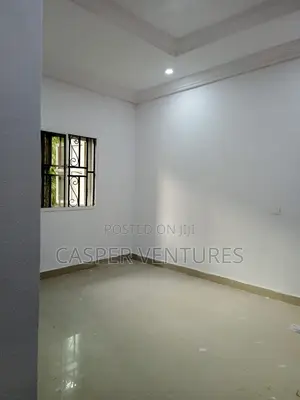 Studio Apartment in Alagomeji, Ikate for rent