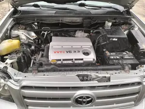 Toyota Highlander V6 4x4 2006 Gold