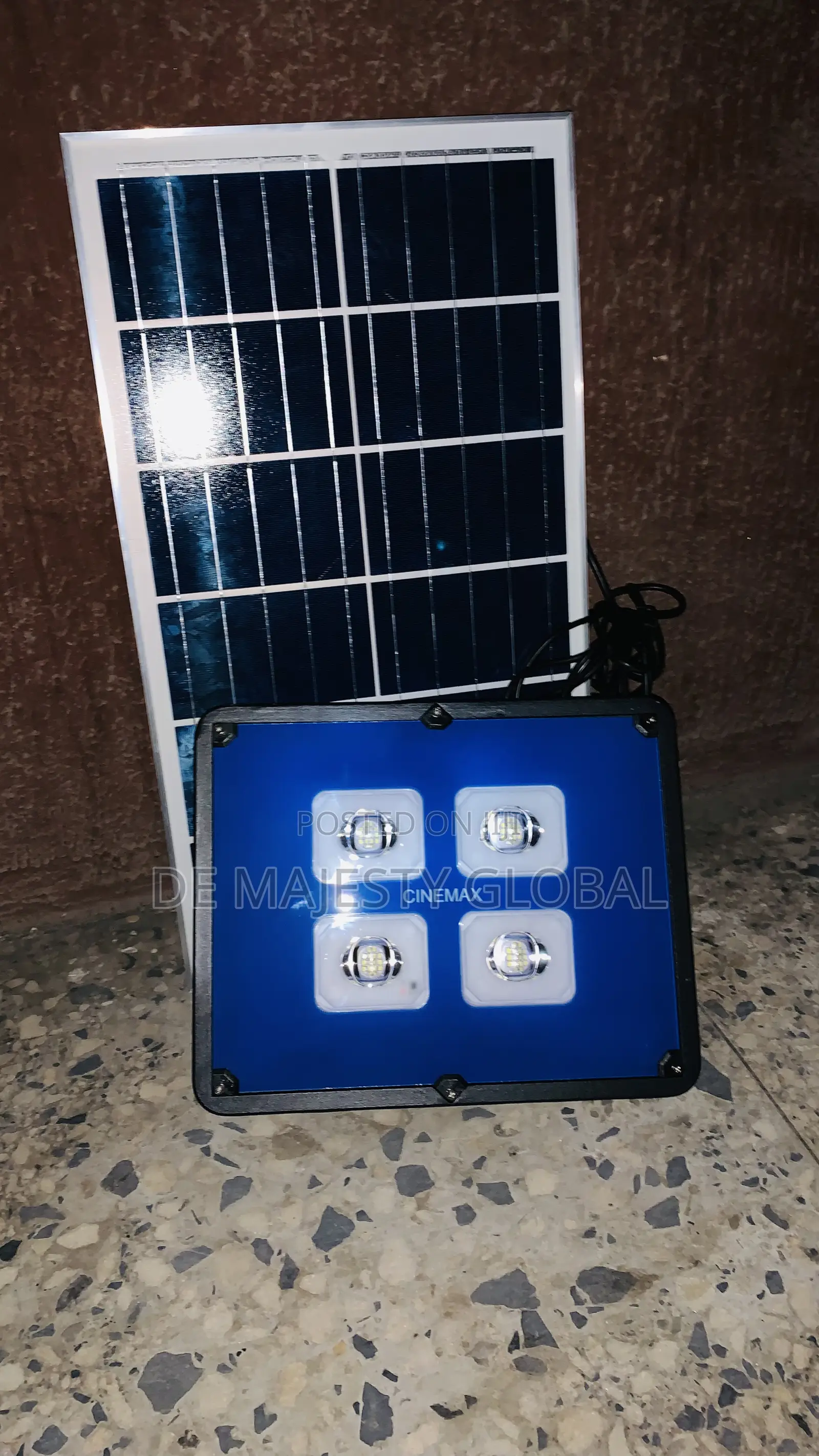 400w Cinemax Solar Flood Light