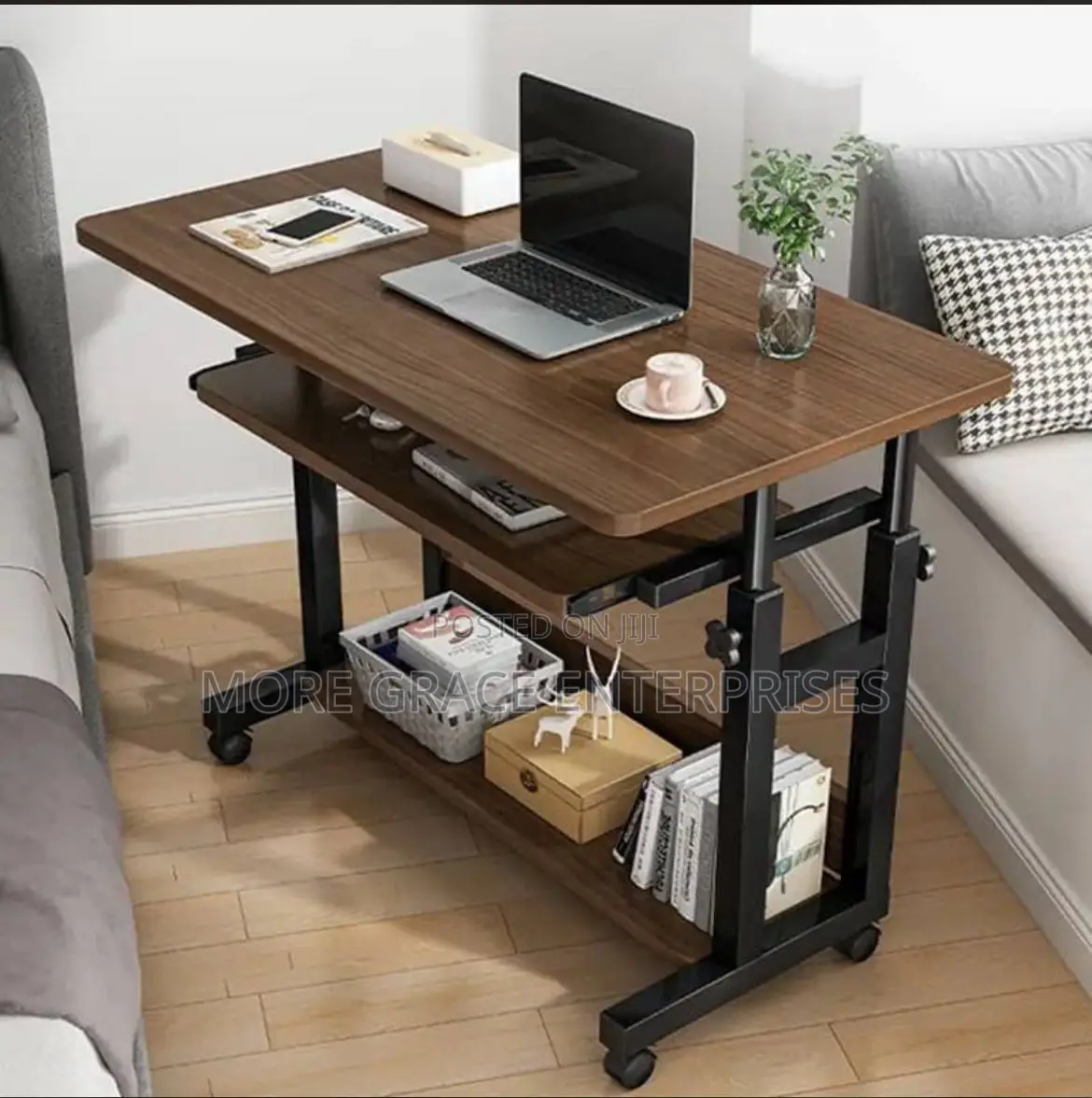 Adjustable Height Computer Table