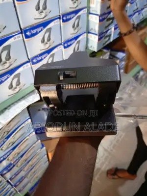 Kangaro Dp-900 Perforator