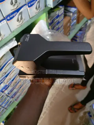 Kangaro Dp-900 Perforator