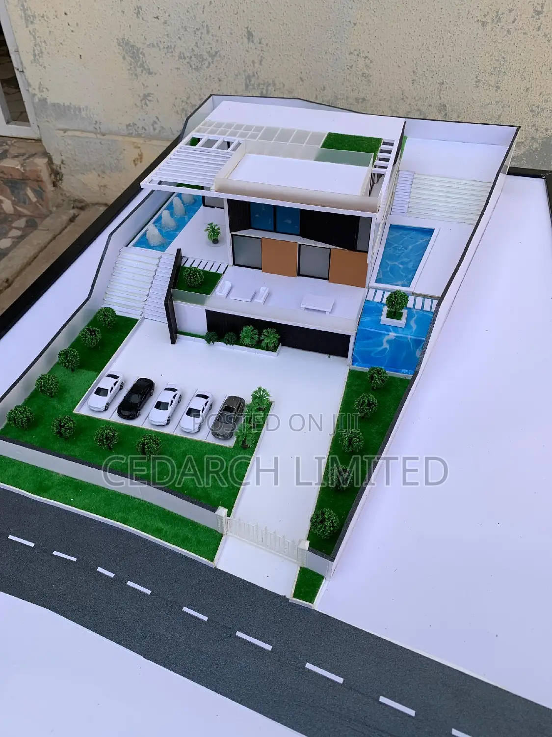 Realistic Architectural Design Models
