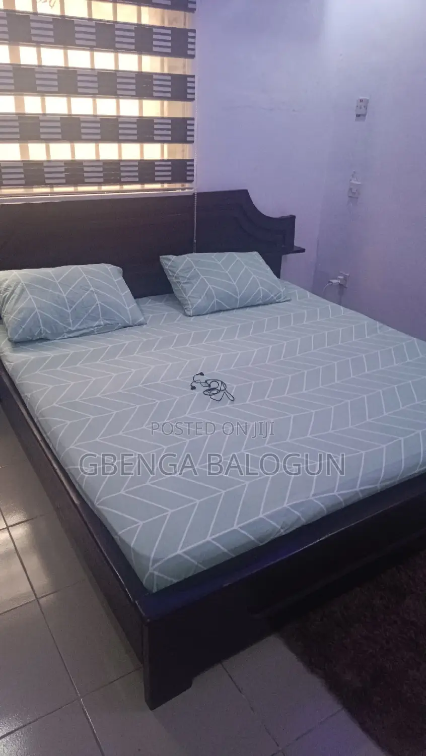 3 Bedrooms Shared Apartment
