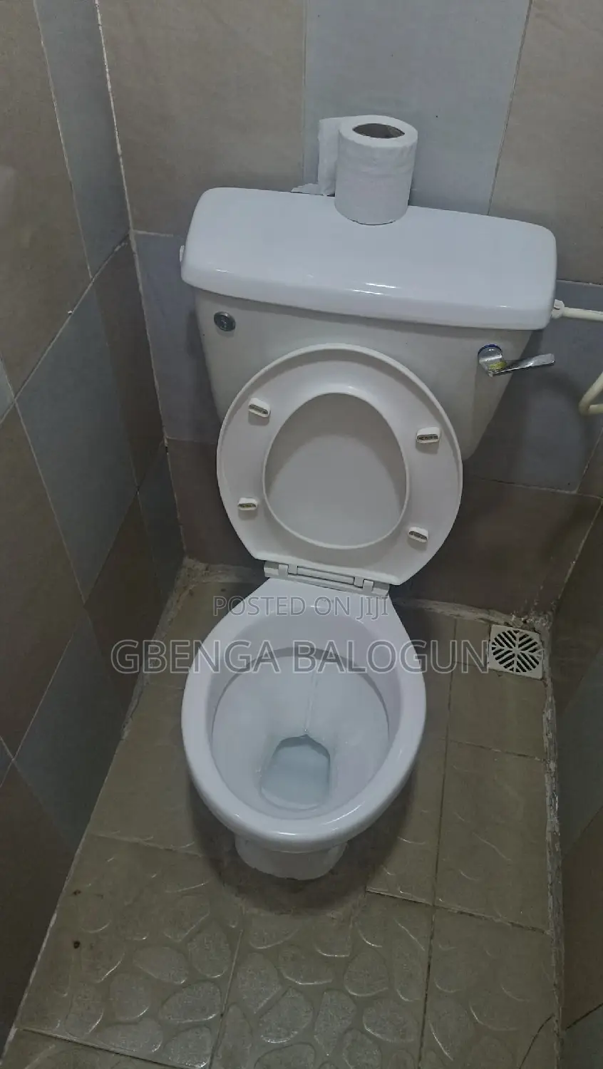 3 Bedrooms Shared Apartment
