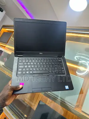 Laptop Dell Latitude 5491 16GB Intel Core I7 SSD 256GB