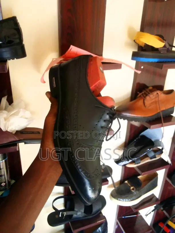 Handmade Black Brogue