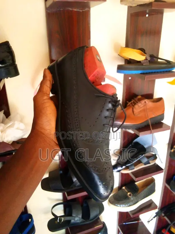 Handmade Black Brogue
