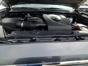 Toyota Tacoma Limited 2017 Gray