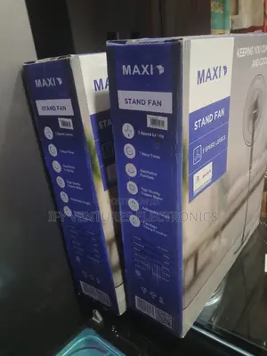 Maxi Adjustable Height Floor Fan.