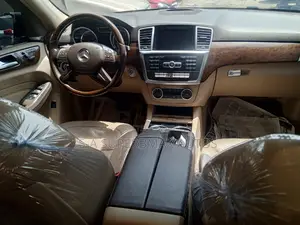 Mercedes-Benz M Class ML 350 4Matic 2013 Black