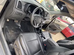 Hyundai Tucson Limited FWD 2020 Black