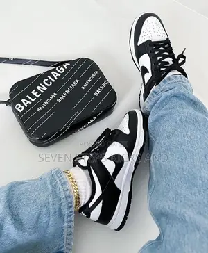 Original Quality Nike Sb Dunk Low "Panda" Luxury Sneakers