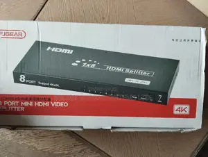 FJGEAR 8 Ports HDMI Splitter HD Audio and Video Splitter