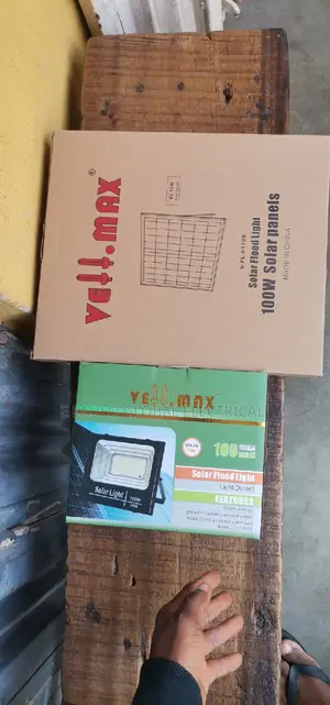 100watts Velmax Solar Panels Light