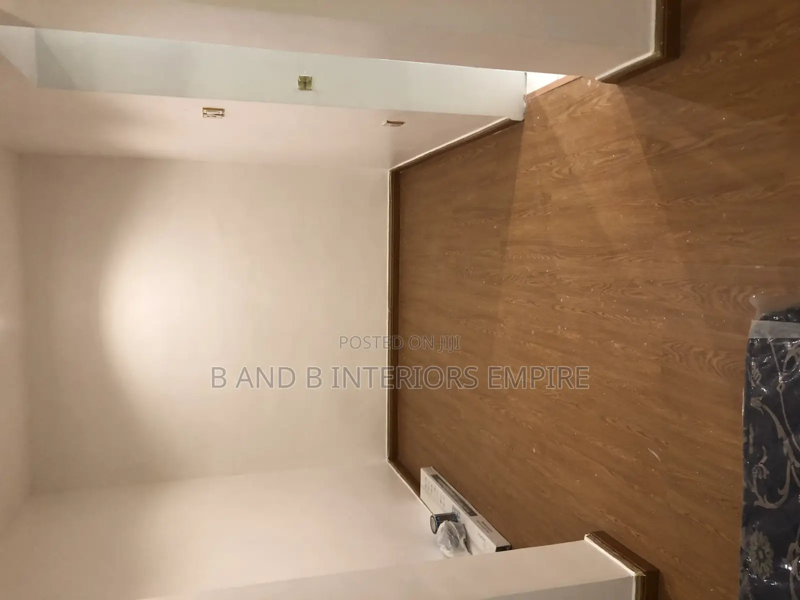 Wooden Floor Design and Vinyl Flooring