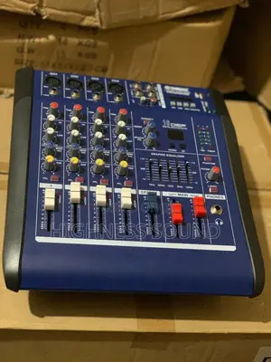 Photo - Yamaha 4 Channel Flat Powered Mixer