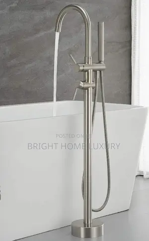Chrome Anti-Rust Bathroom Free Standing Bathtub Tap