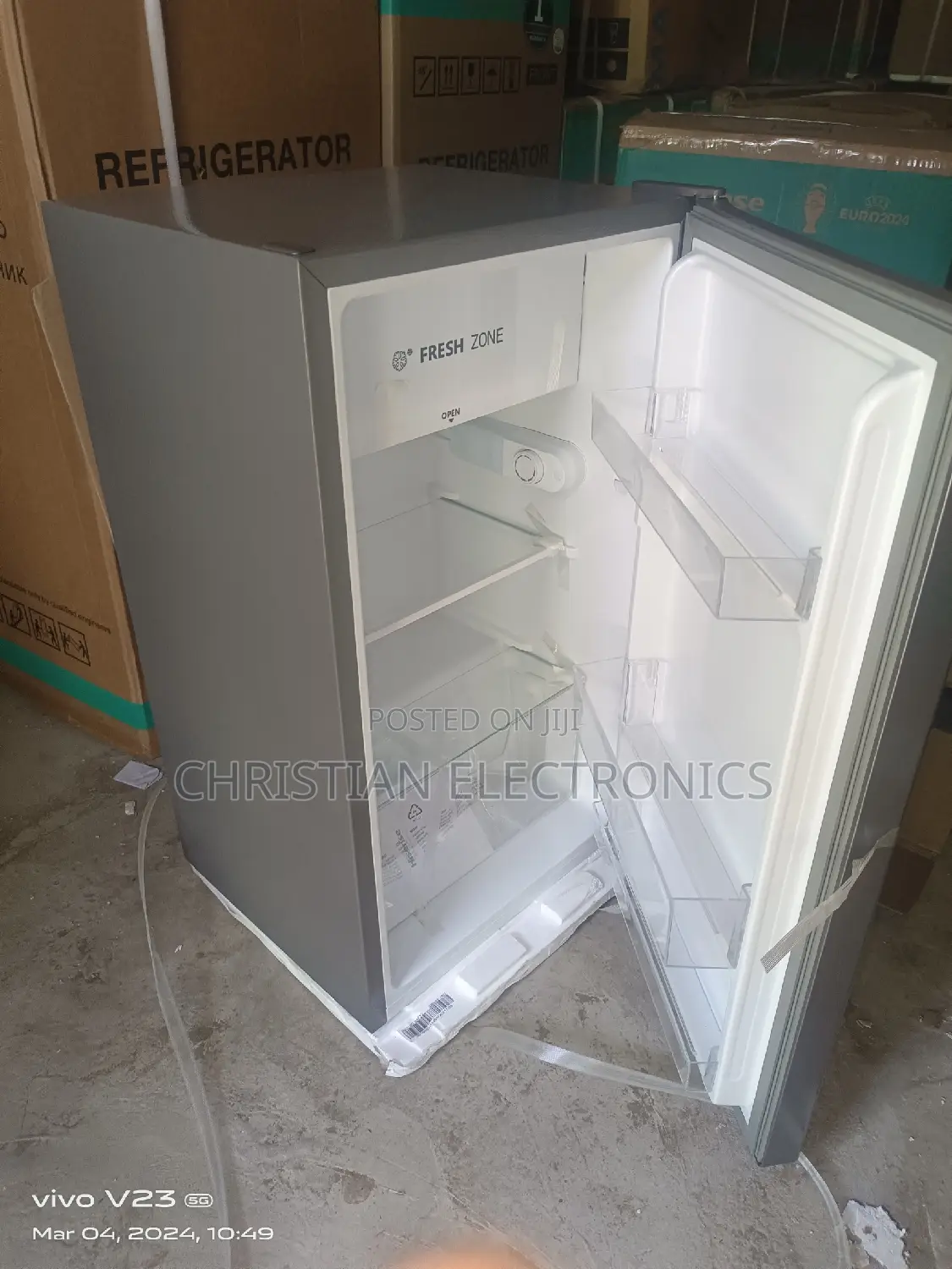Hisense 90l Refrigerator With Top Freezer