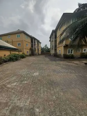 Furnished 2bdrm Block of Flats in City Estate, Port-Harcourt for sale