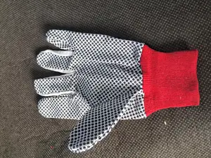 Dotted Hand Gloves With Red Wristband