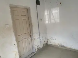 2bdrm Apartment in Femi, Lekki Phase 2 for rent