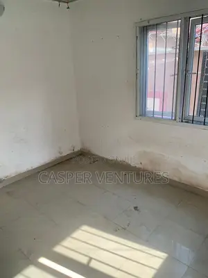 2bdrm Apartment in Femi, Lekki Phase 2 for rent