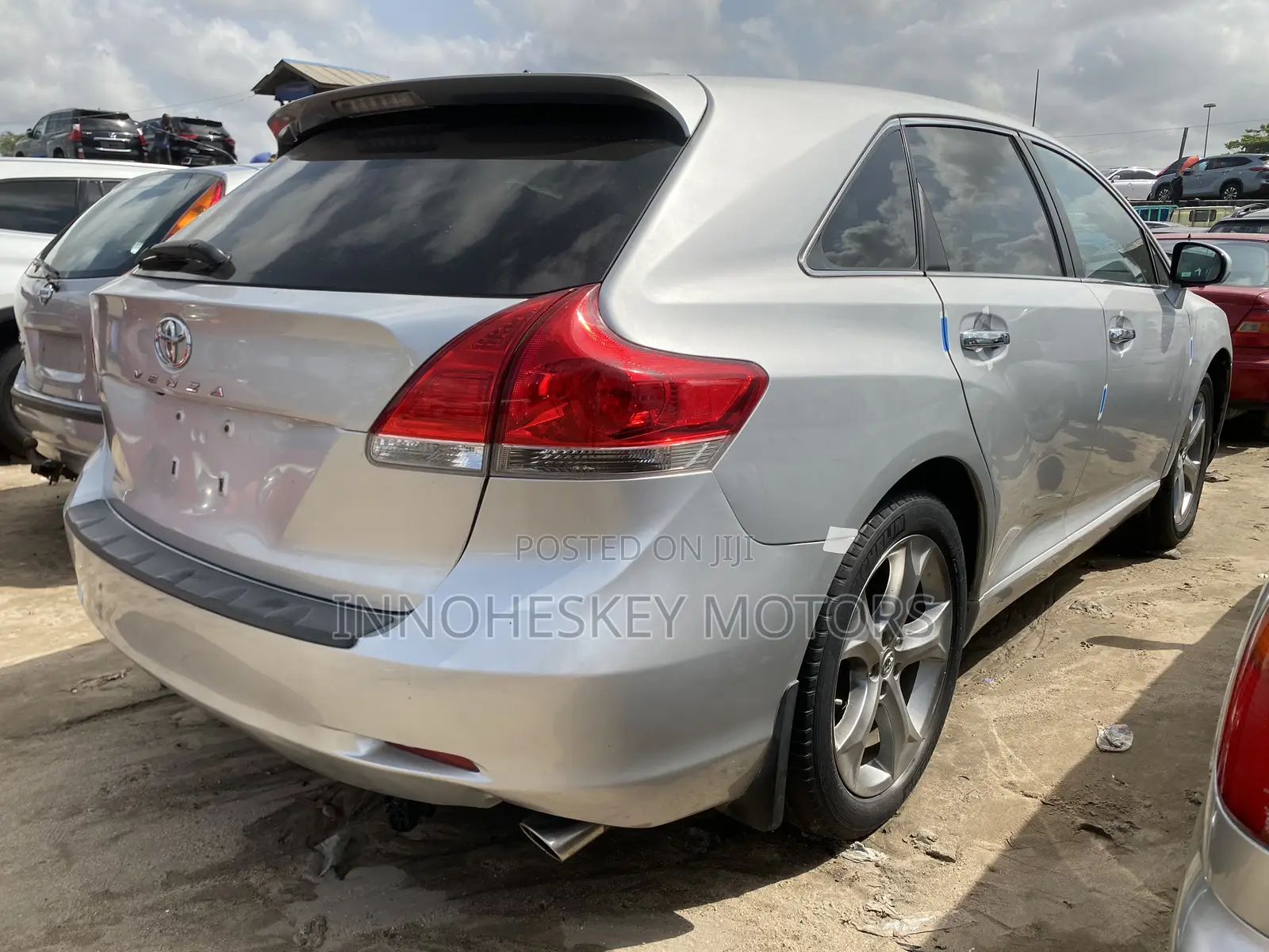 Toyota Venza V6 AWD 2011 Silver