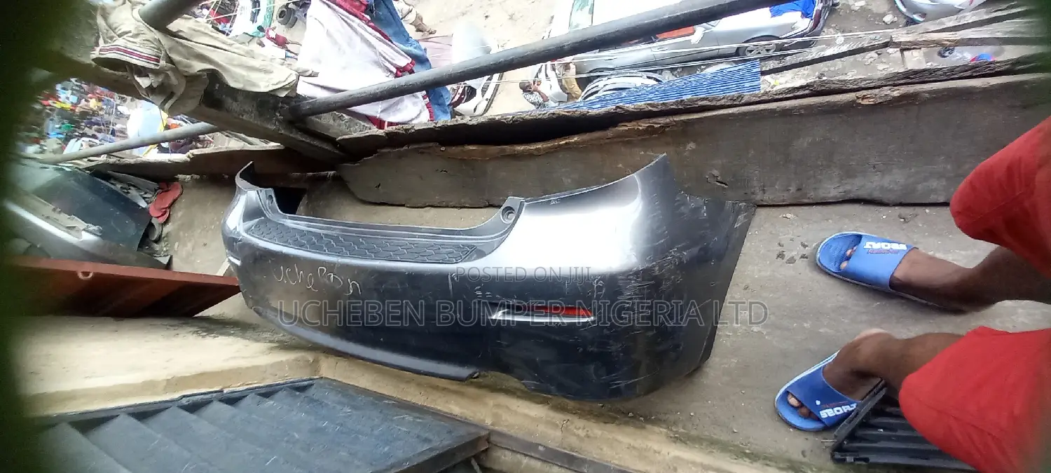 Back Tokunbor Bumper Toyota Matrix 2010