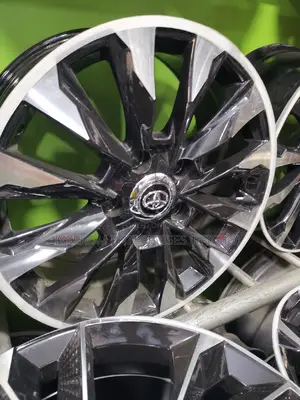Toyota Land Cruiser 2022 20 Rim