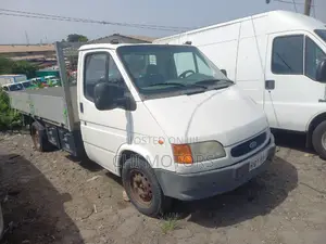 Ford Transit 2004 White
