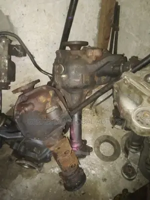 Front Axel Nissan Xterra and Frontier
